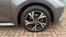 Toyota Yaris 1.5 Hybrid Design 5dr CVT Hybrid Hatchback